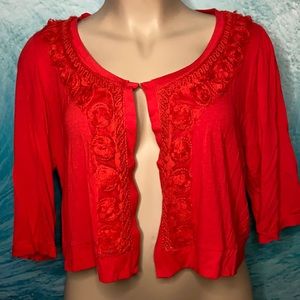 City Chic Floral Appliqué Cropped Cardigan - M(18)